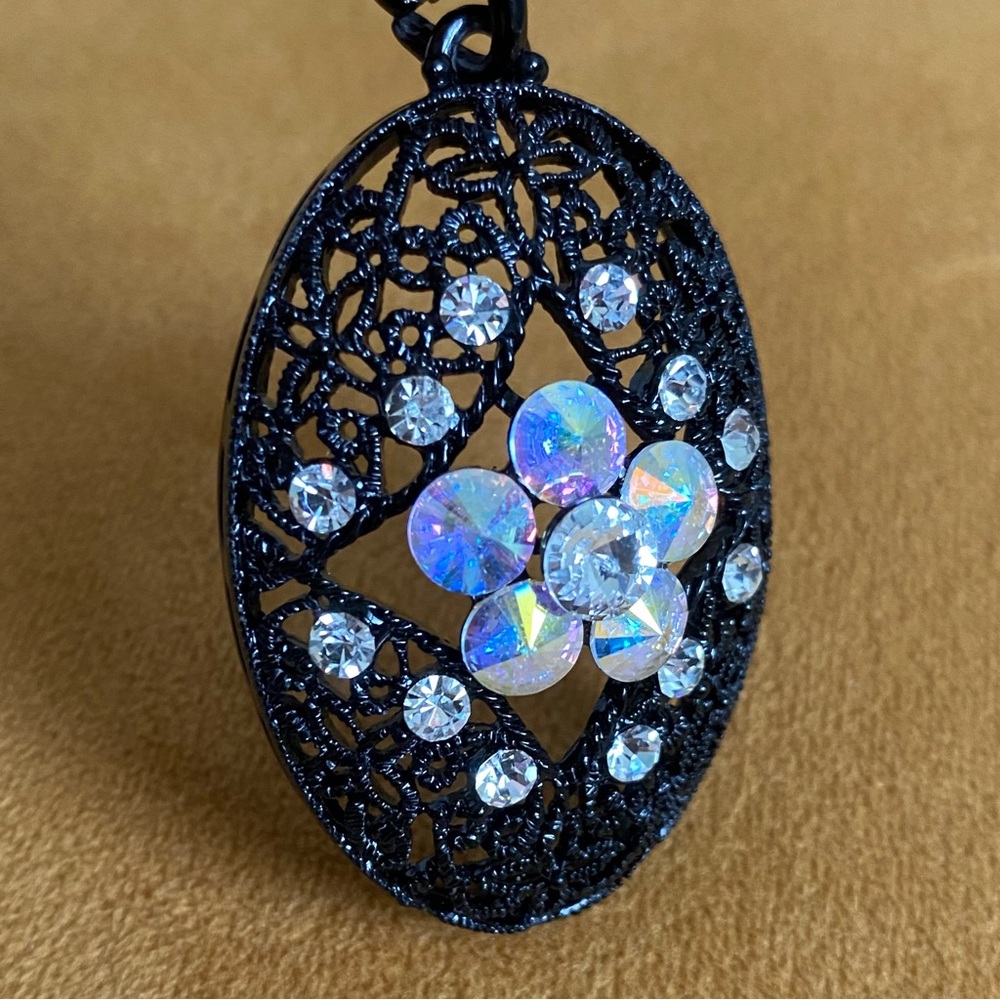 LAST CHANCE SALE!Beautiful Vintage Baroque Style Black Lace Embellished Pendant